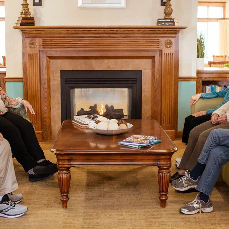 Assisted Senior Living in Kenosha, Senior Care Living in Kenosha, Assisted Living Community in Kenosha
