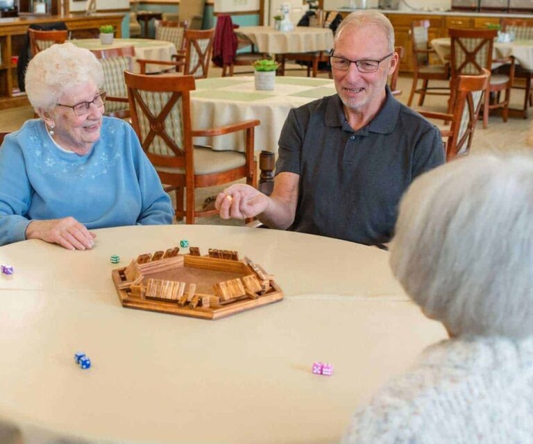 Senior Care Living Facilities in Kenosha, assisted living community Kenosha WI, senior housing Kenosha Wisconsin