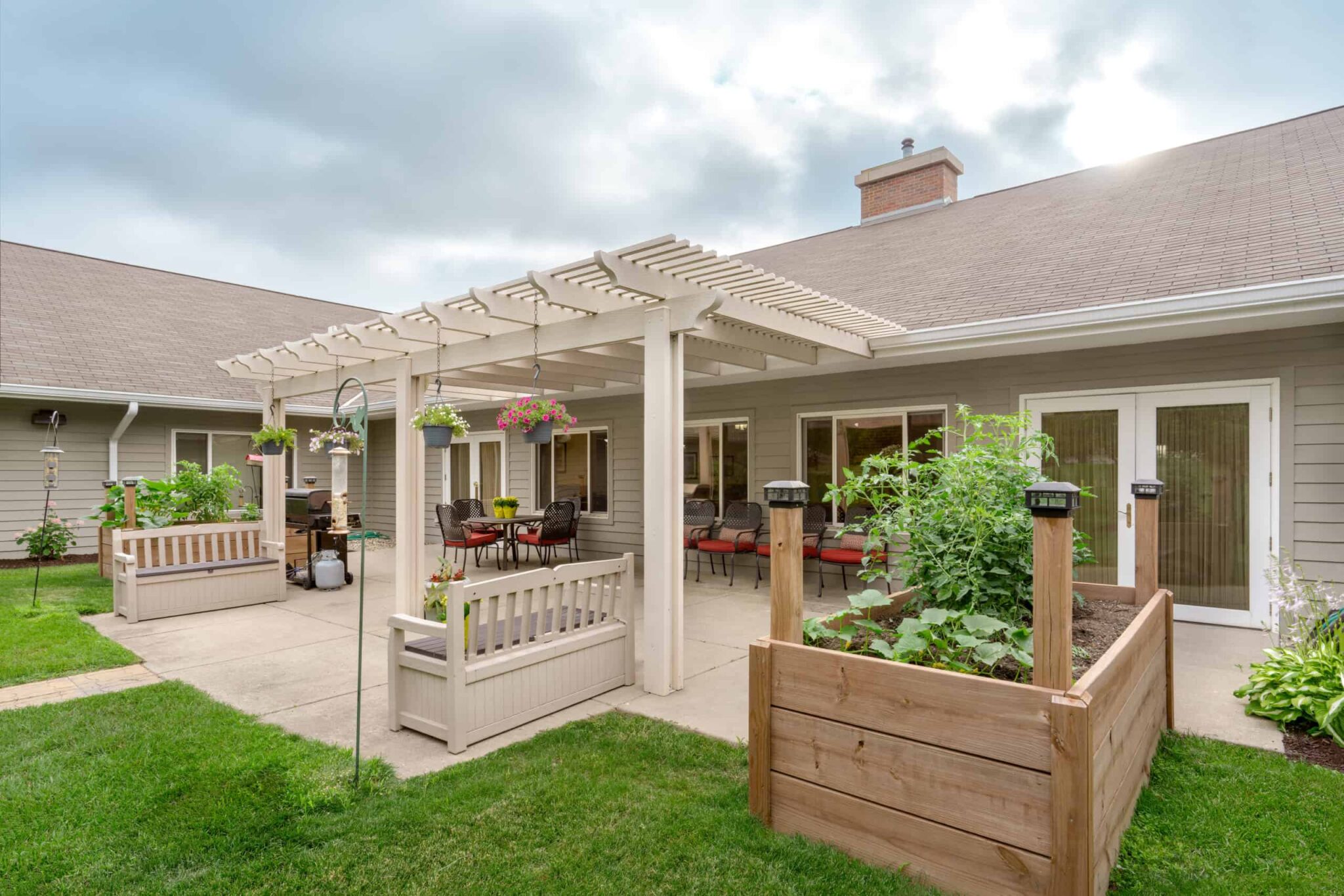 Assisted Senior Living in Kenosha, boutique assisted living community, senior care Kenosha Wisconsin